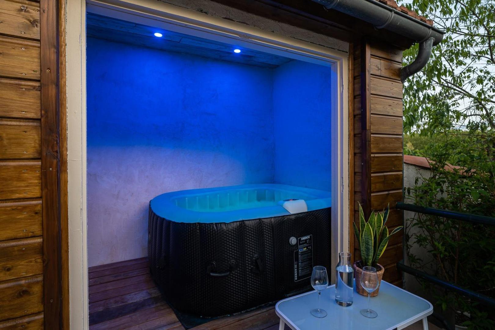 Apartament La Citadelle ~ Jacuzzi ~ Terrasse Carcassonne Zewnętrze zdjęcie